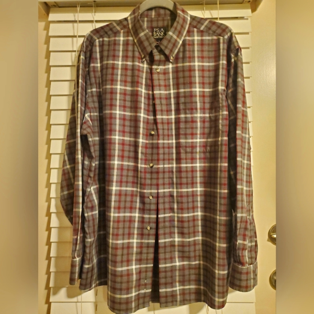 Jos A Bank Men's. Traveler's Shirt